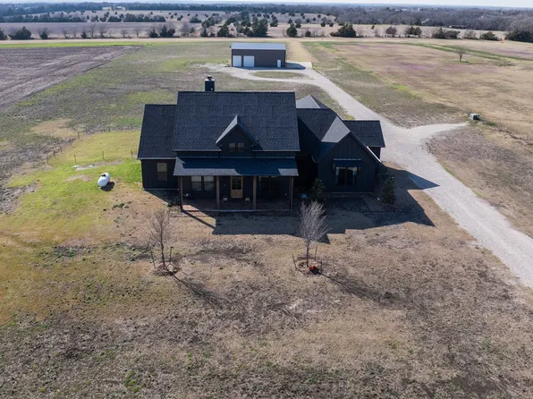 375 Wolf Front Rd, Van Alstyne, TX 75495