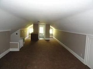 2419 Lee Rd, Cleveland Heights, OH 44118