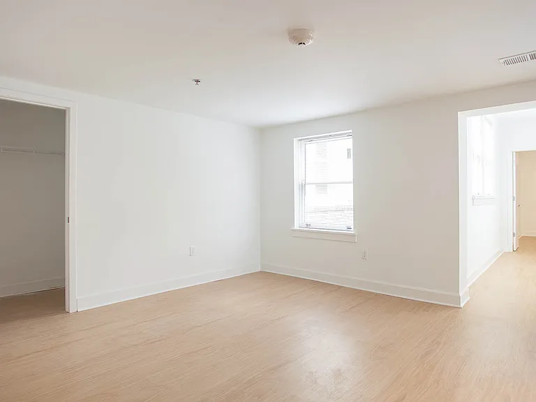Dining/Living room