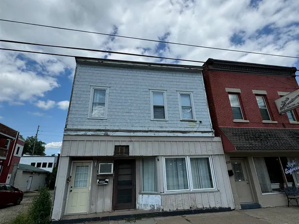 2412 Central Ave, Dubuque, IA 52001