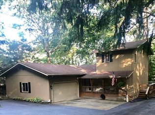 529 Grand Ridge Dr, Howard, OH 43028