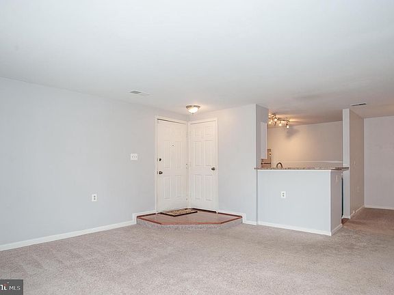 5th image of 7512 Ashby Ln Unit D