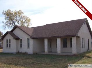 5040 County Road 305, Grandview, TX 76050