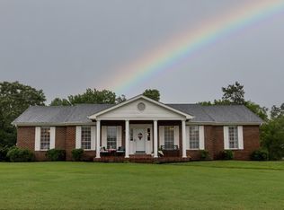 569 Larry Dr, Ringgold, GA 30736