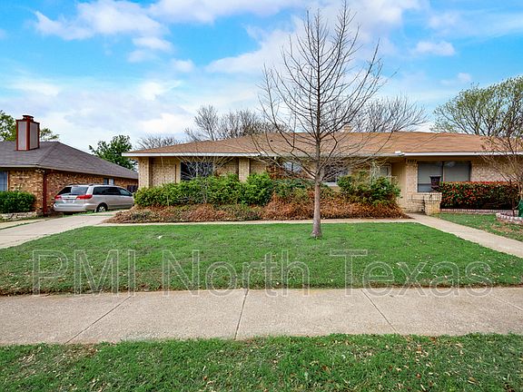 3rd image of 2925 Post Oak Dr