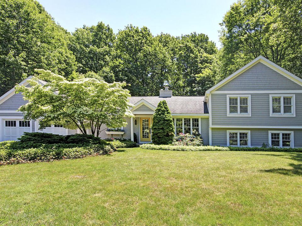 1st image of 14348 Woodhaven Ct