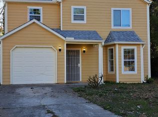 1059 Autumn Crest Ct, Stone Mountain, GA 30083