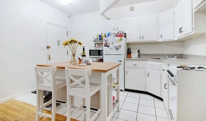 Rented by Native New York Real Estate Inc | media 9