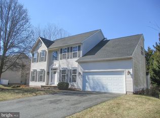 6 Whirlaway Dr, Bear, DE 19701