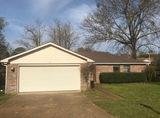302 Patio Pl, Clinton, MS 39056