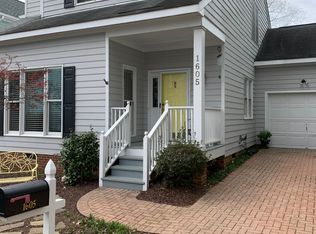 1605 Dunraven Dr, Raleigh, NC 27612