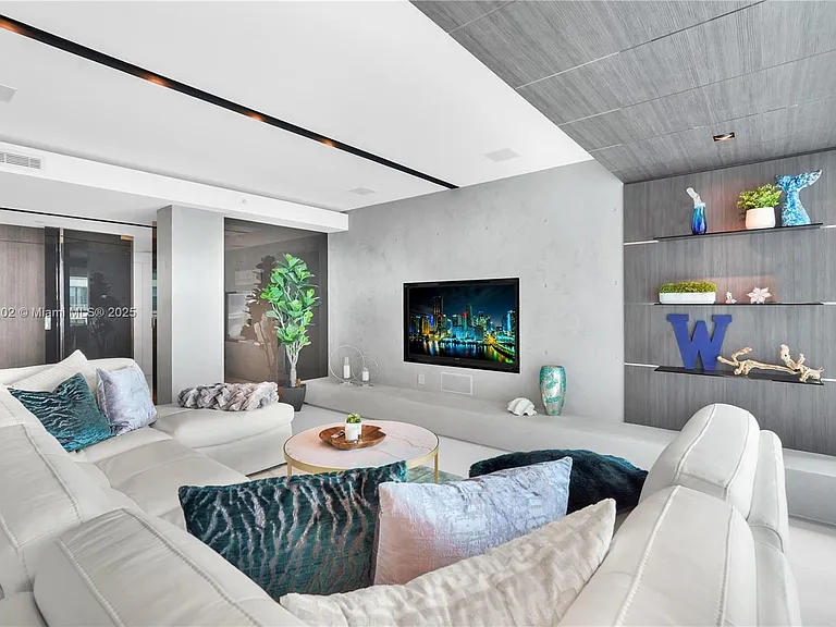 3535 S Ocean Dr #2104 — Photo 19