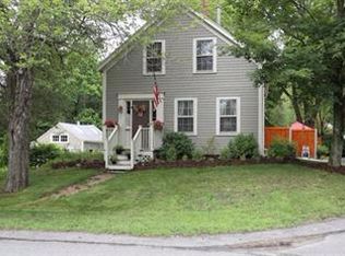 7 Prospect St, West Newbury, MA 01985