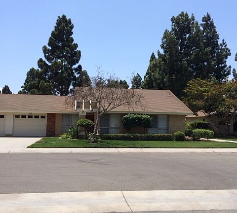 3rd image of 15131 Village 15