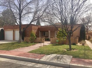1516 San Cristobal Rd SW, Albuquerque, NM 87104
