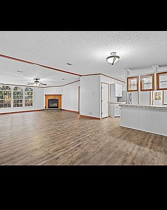 4th image of 142 Hubert Church Rd