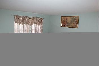3rd image of 39935 Walton Ln