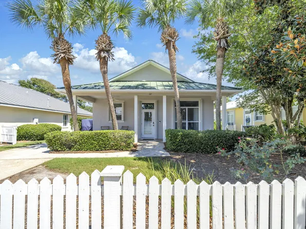 247 Maravilla Dr, Miramar Beach, FL 32550