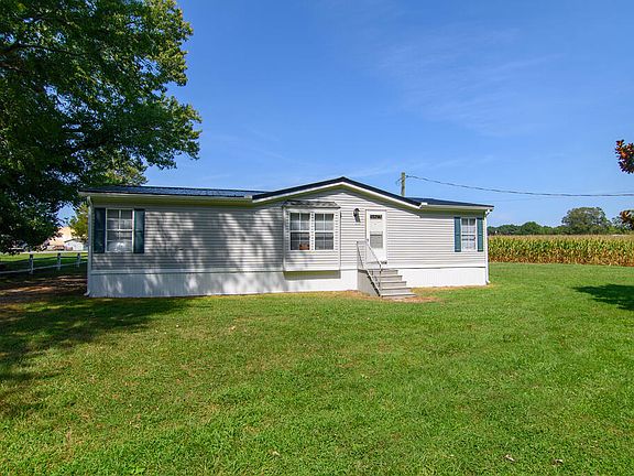 2nd image of 32764 Elmore Rd