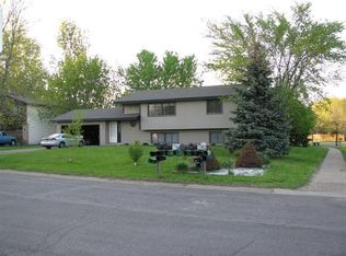 1319 107th Ln NW, Coon Rapids, MN 55433