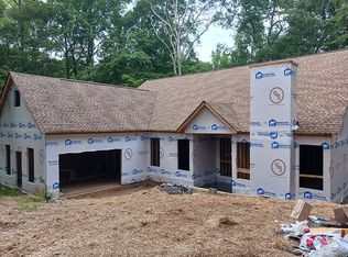 2390 Spring Lake Dr NE, Marietta, GA 30062