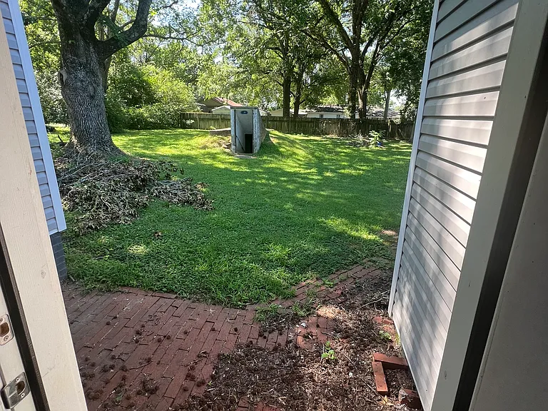 1009 E Moore Ave — Photo 19