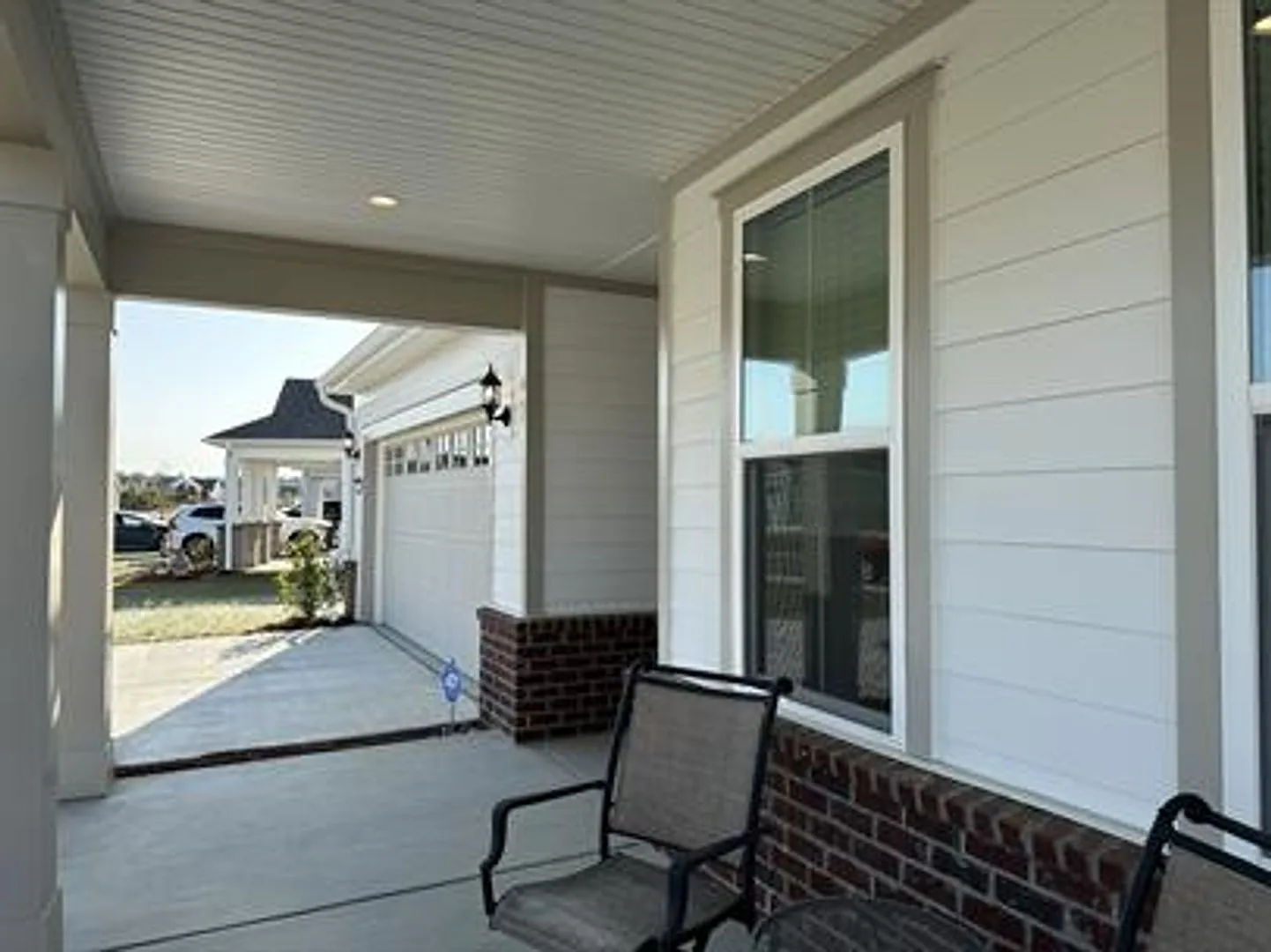 Sun City Palmary Model (55+ community) Furnished — Photo 2