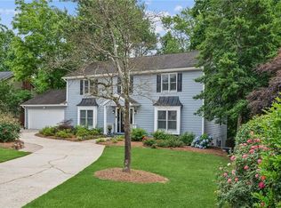 4080 Summit Dr, Marietta, GA 30068