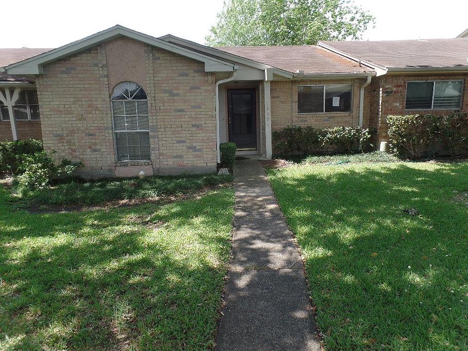 1st image of 12891 Clarewood Dr