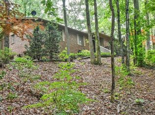 440 Deerhaven Ln, Hendersonville, NC 28791
