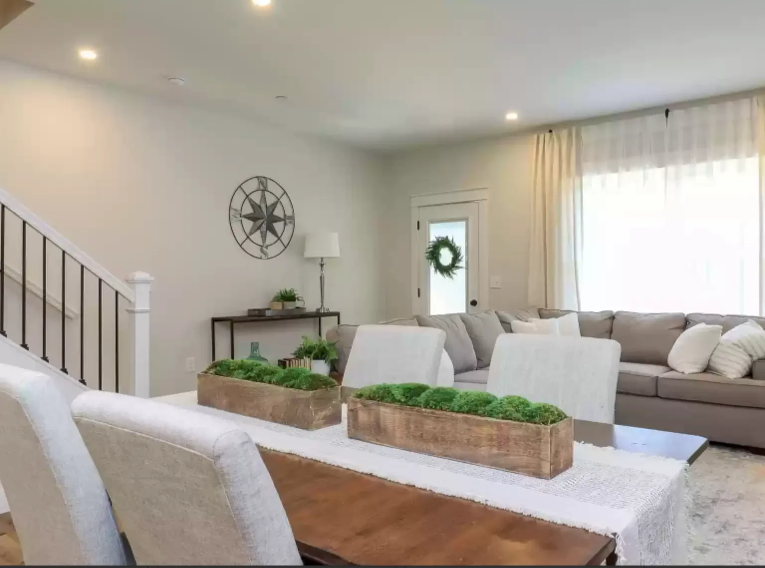 34 Ponemah Hill Rd — Photo 1
