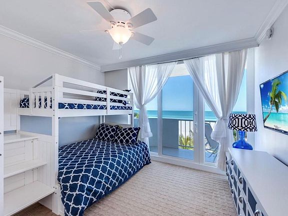 3rd image of 140 Seaview Ct APT 603S