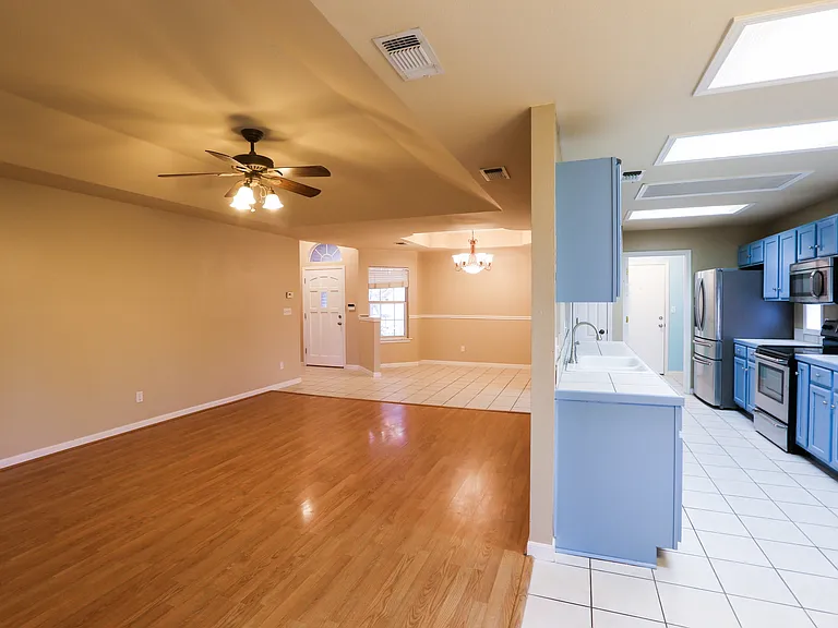1572 Kimberly Dawn Dr — Photo 8