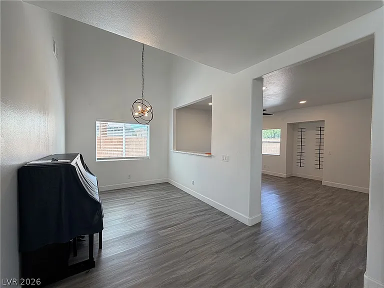2456 Sheltered Meadows Ln — Photo 6