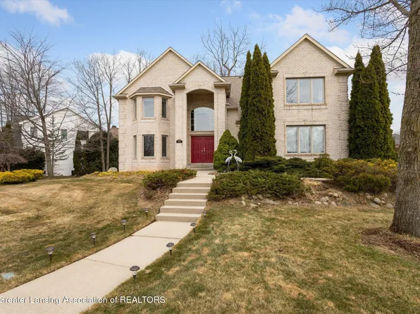 3562 Breezy Point Dr, Okemos, MI 48864