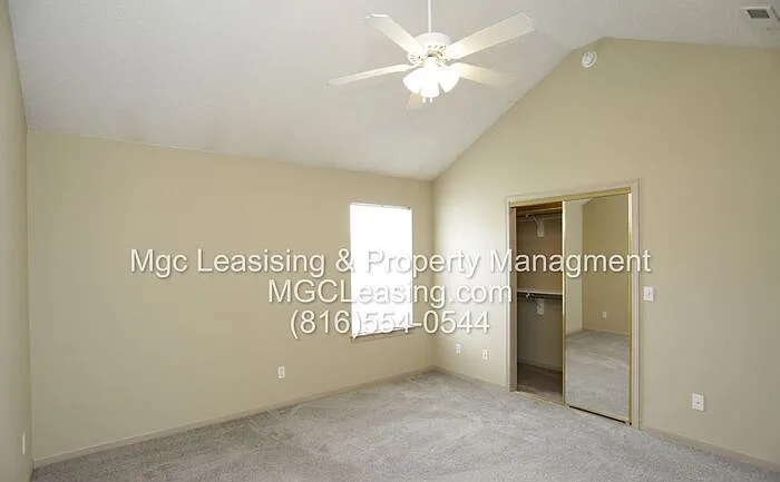 1020 Garden Dr — Photo 7