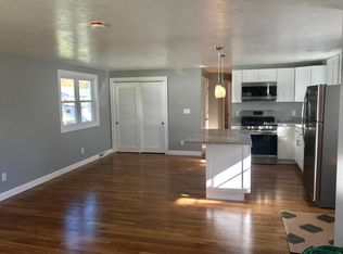 22 Doris St, Worcester, MA 01606