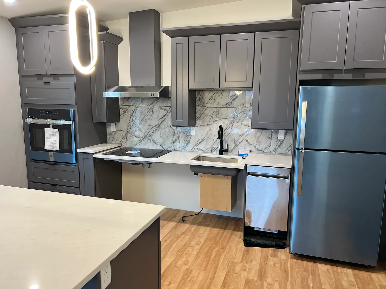 1 bed, 658 sqft, $2,450 — Photo 1