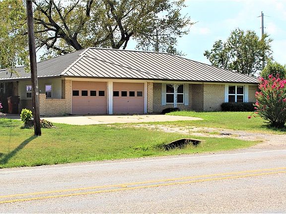 2nd image of 10587 Farm Road 38 N