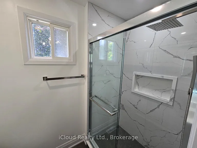 2636 Crystalburn Ave #LOWER — Photo 5