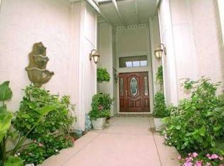 3318 Avenida Sierra, Escondido, CA 92029