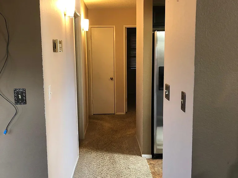 1156 Burroughs Ct — Photo 7