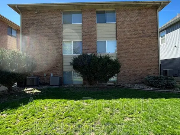 1111 E St #12, Lincoln, NE 68508