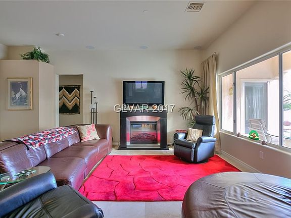 4th image of 10513 Snyder Ave