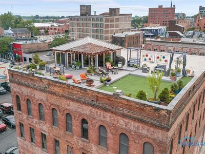 1 S Saint Clair St, Toledo, OH, 43604