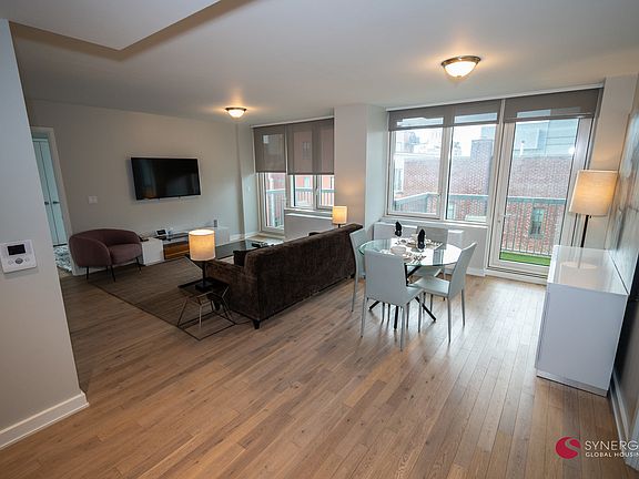 4th image of 232 7th Ave #1202