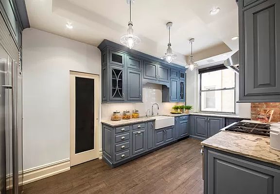 3rd image of 310 W 86th St APT 3B
