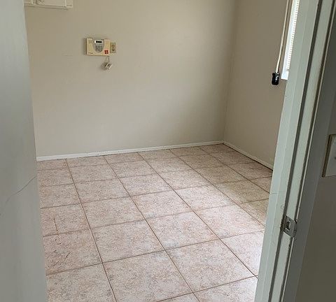 5th image of 642 SW Bolin Ct #1