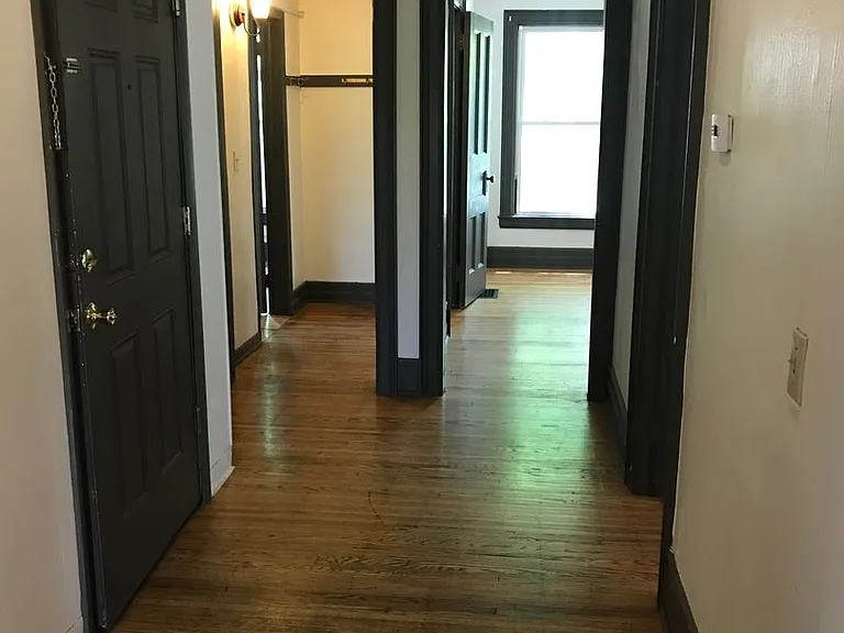 75 Dartmouth St — Photo 7