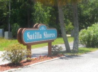 303 Jones Rd, Brunswick, GA 31523